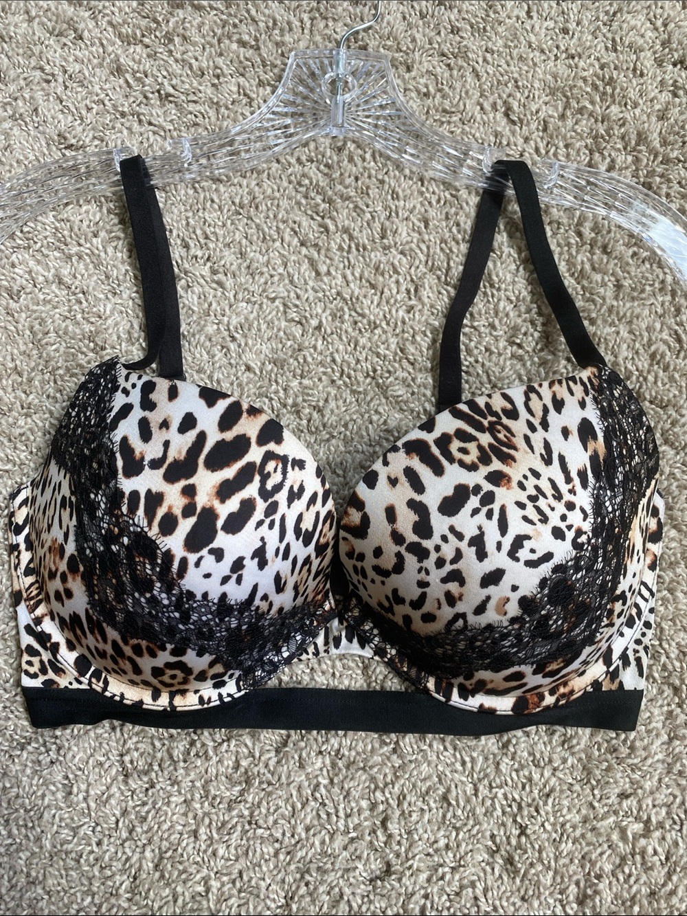 Victoria's Secret Leopard Lace Very Sexy Push-Up Bra